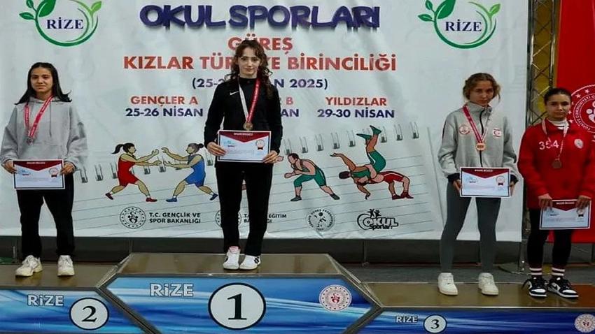 Şeyma'dan Bir Şampiyonluk Daha