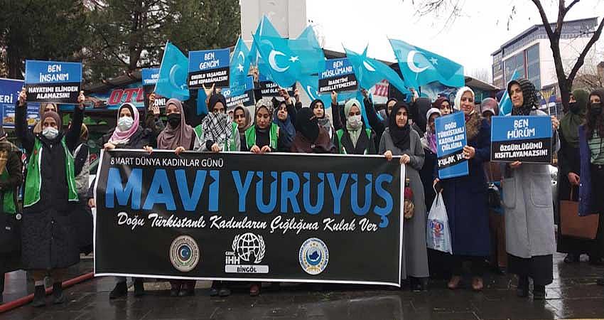 İHH’DAN DOĞU TÜRKİSTAN ÇAĞRISI!