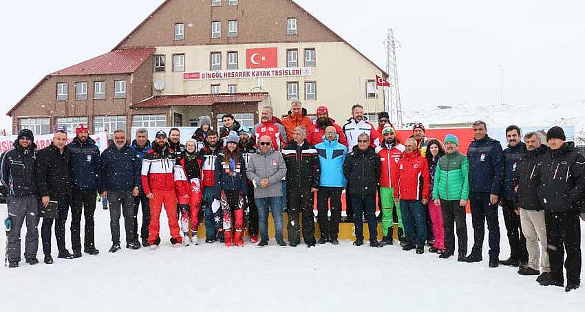 KAYAK YARIŞMALARI SONA ERDİ